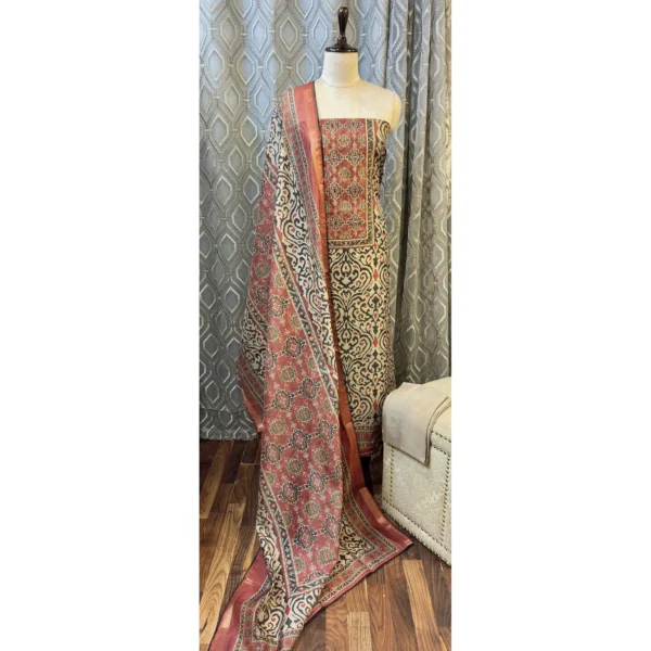 Heritage Maheshwari Silk Suit with Mirror-Work & Digital Print Accents