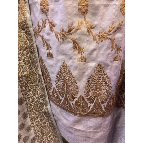 Enchanted Lilac Monga Silk Suit with Resham Jaal Dupatta